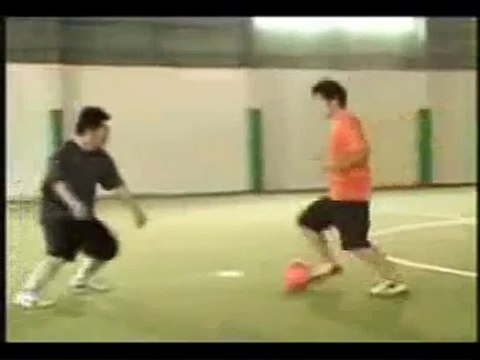 football / soccer skills tutorial how to get past a player / defender