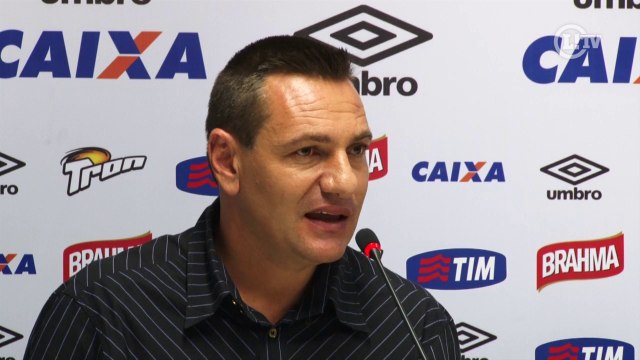 Doriva chega e traça linha de trabalho no Vasco