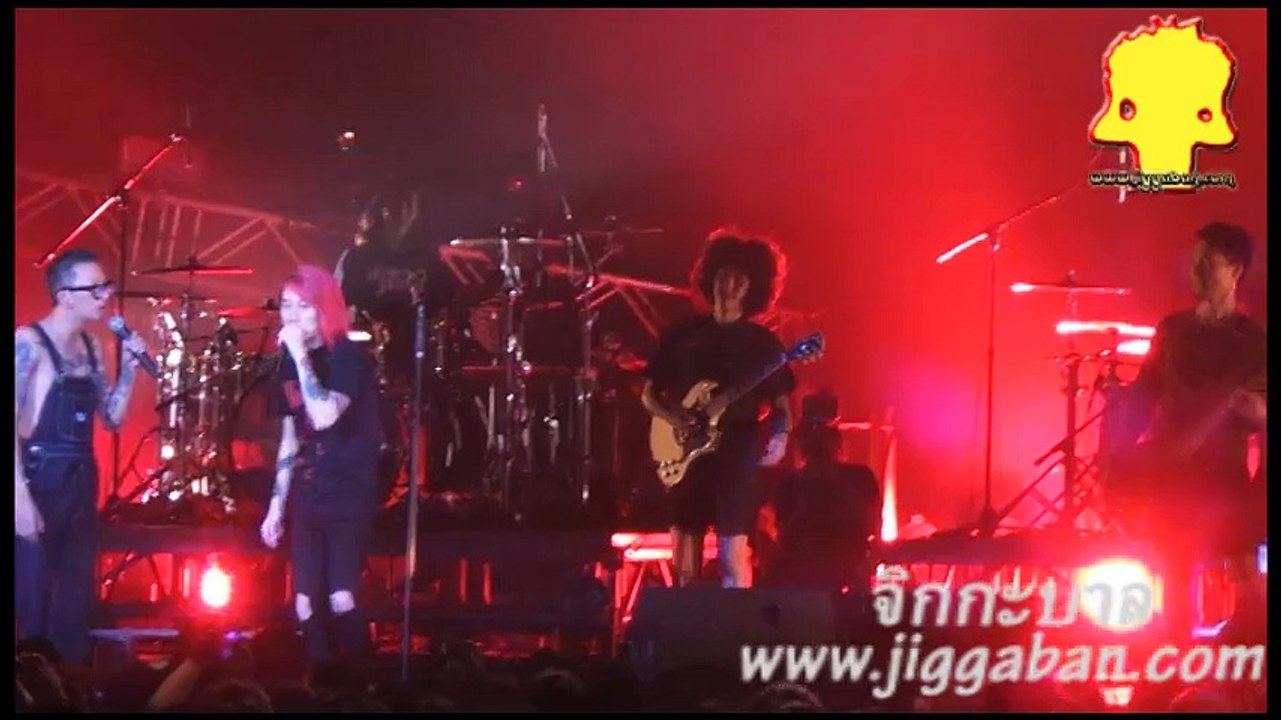 ฝากเลี้ยง แจ๊ส ชวนชื่น feat.  Sweet Mullet  : Retrospect & Sweet Mullet (RTSM) vs The world Concert