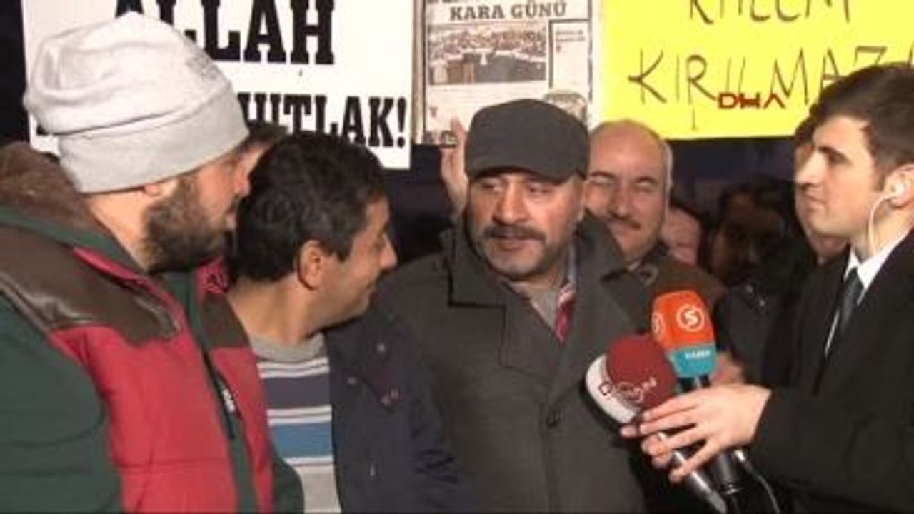 Serbest Kalan 4 Kişi Emniyet Önünde Açıklama Yaptı