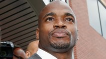 NFLPA Sues NFL on Behalf of Adrian Peterson