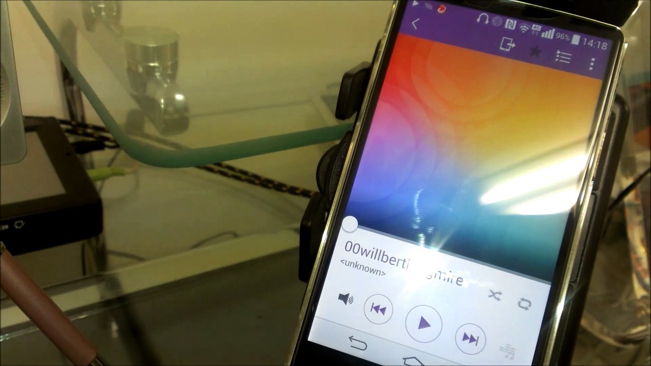 スマートフォンオーディオ　小型アンプとスピーカー