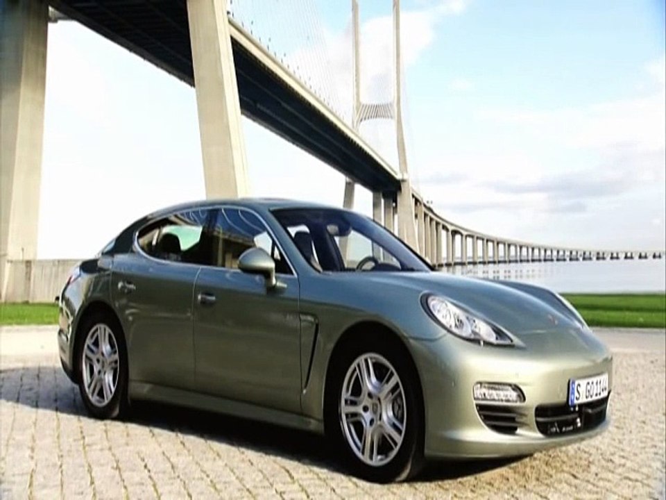 Super Car Central - Porsche Panamera S Hybrid(1)