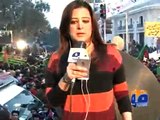 Sana breaks down in tears amid harassment by PTI workers-Geo Reports-15 Dec 2014