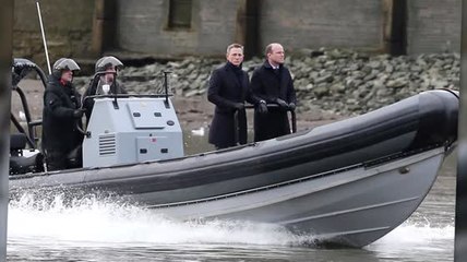 Daniel Craig reste à flot dans le nouveau James Bond dont le scénario aurait été divulgué