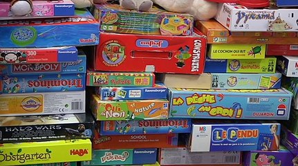 Reportage : Collecte jouets - Croix Rouge