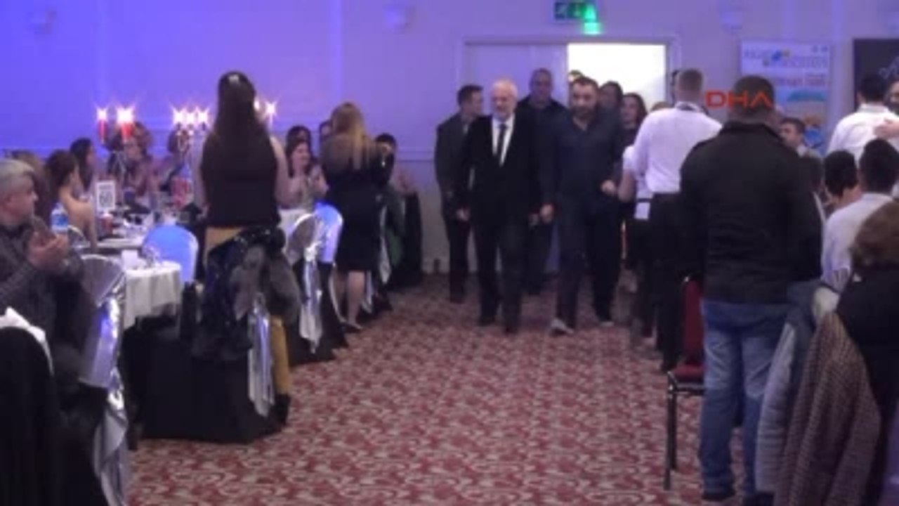Gurbetçiler Onur Akın ile Coştu