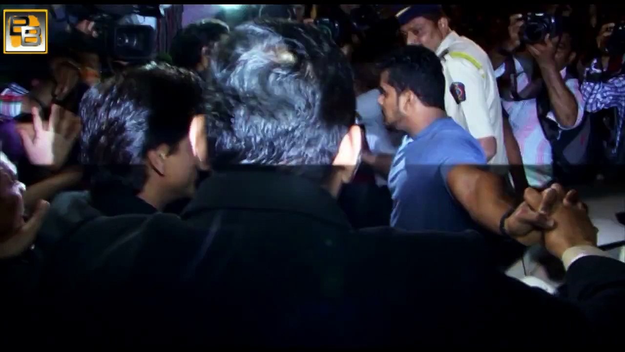 Dilwale Dulhania Le Jayenge 1000 Weeks CELEBRATION with Shahrukh Khan & Kajol