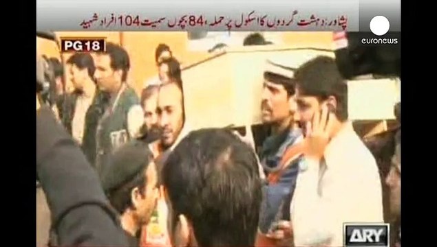 Πακιστάν: Ταλιμπάν σκόρπισαν το θάνατο σε σχολείο στην Πεσαβάρ - Δεκάδες παιδιά νεκρά