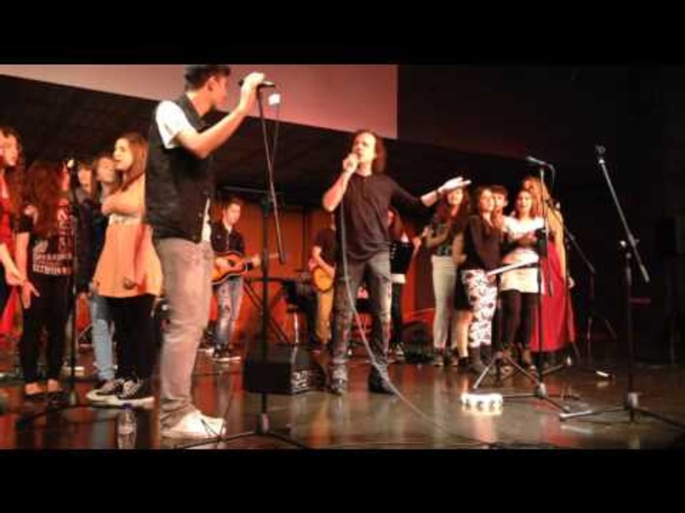 Βασίλης Παπακωνσταντίνου - Ένα καράβι - 1 Απριλίου Άλιμος Αμφιθέατρο Άρτεμις Μαλλιάρα Μέρος 2