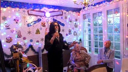 REGINA CARLIN CHANTE NANA MOUSKOURI