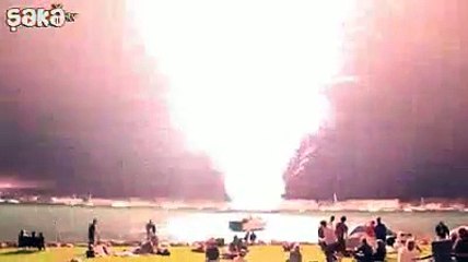 7000 Havai Fişek Yanlışlıkla Patlatılırsa