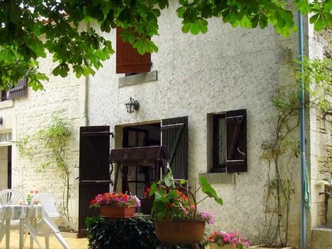 Maison à vendre 20mns NIORT 20mns FONTENAY LE COMTE