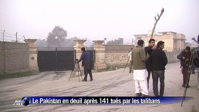 Le Pakistan en deuil après 141 tués par les talibans