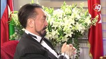 Adnan Oktar: Amerika derin devleti Guantanamo’da birşeyden habersiz garibanları eziyor.