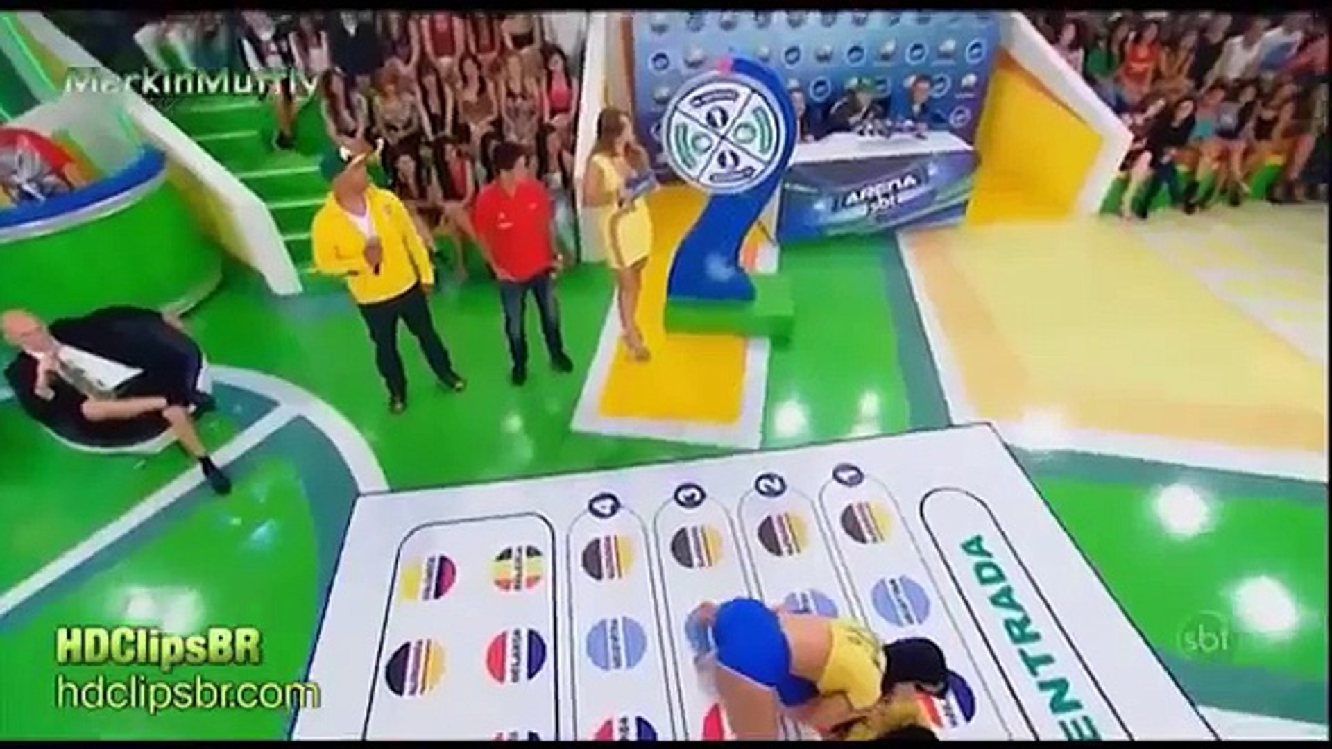 Brazilian Girls Play Twister