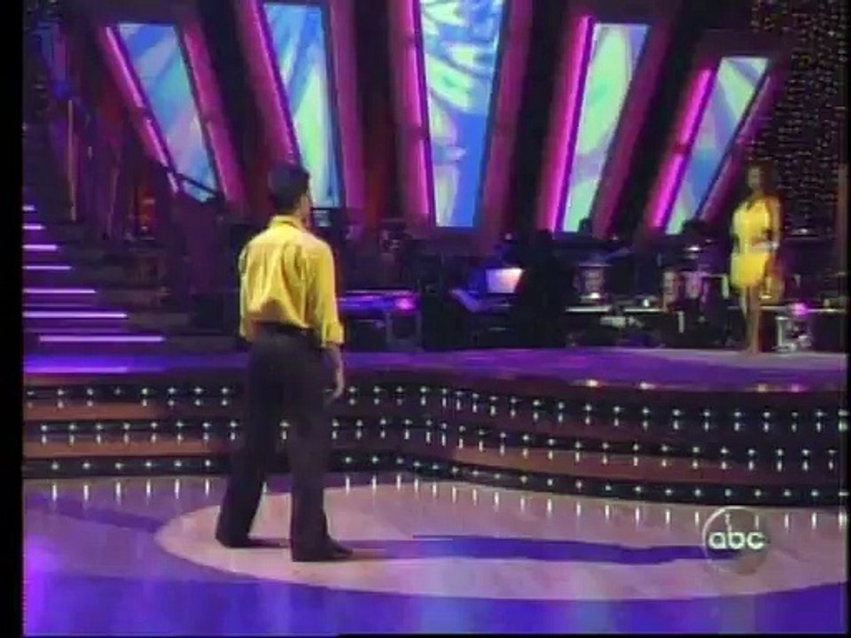 Monique Coleman & Louis van Amstel - Jive