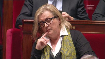 Discours de Hollande "seule réponse possible à l'extrême-droite"