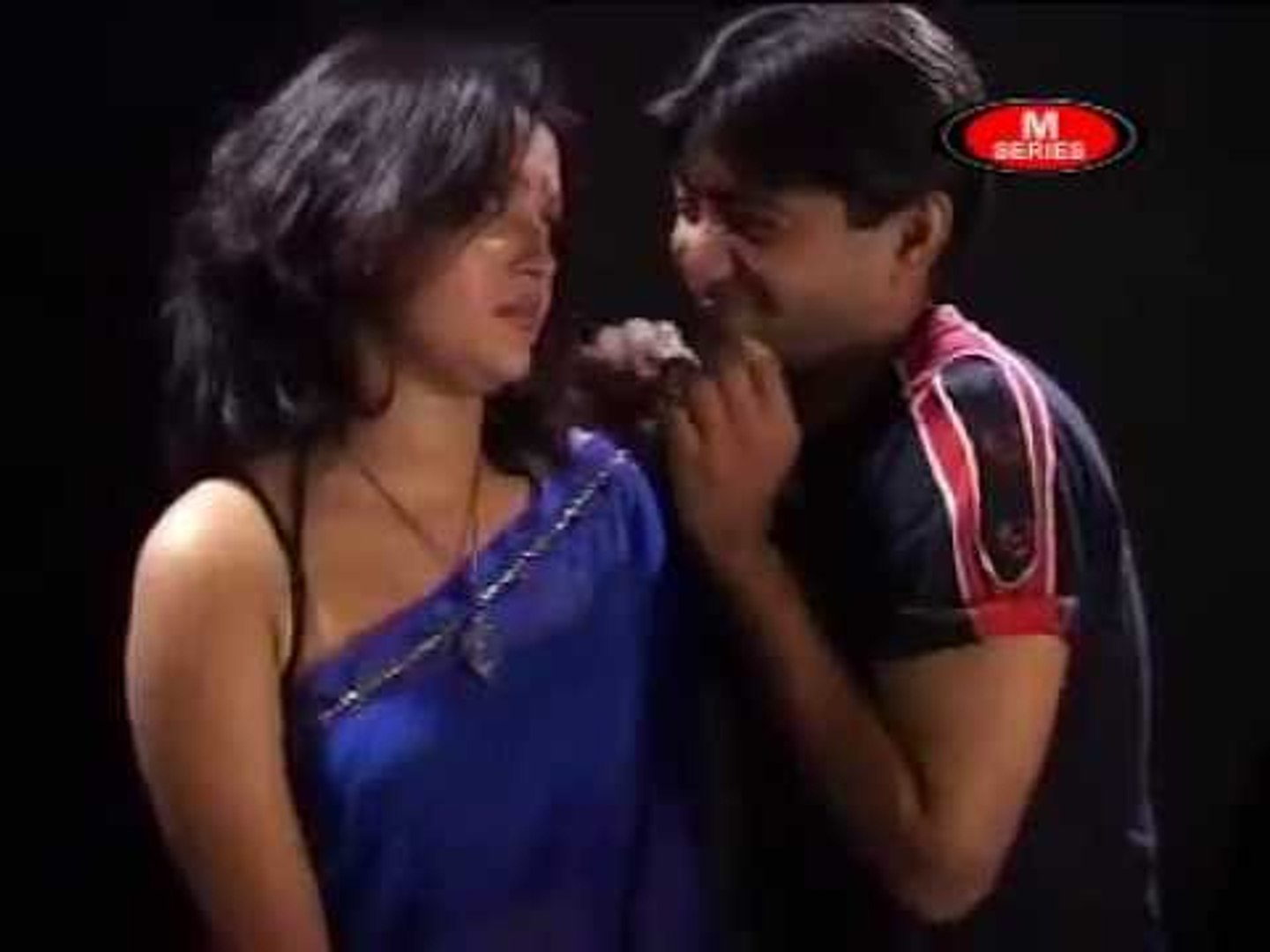 ⁣Bangla Romantic Gaan | Kichu Kotha Chilo Bolar | Bengali Song 2014