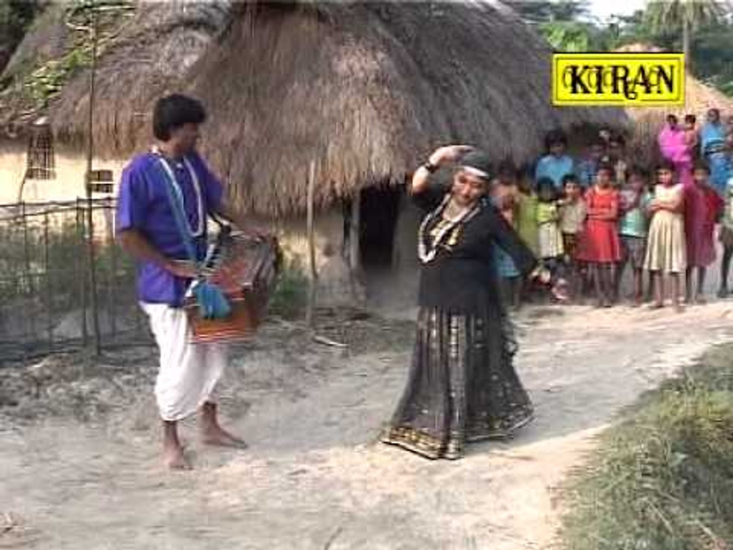 ⁣Bengali Mela Song | Emon Bhaber Nodite | Bangla Geeti | Kiran