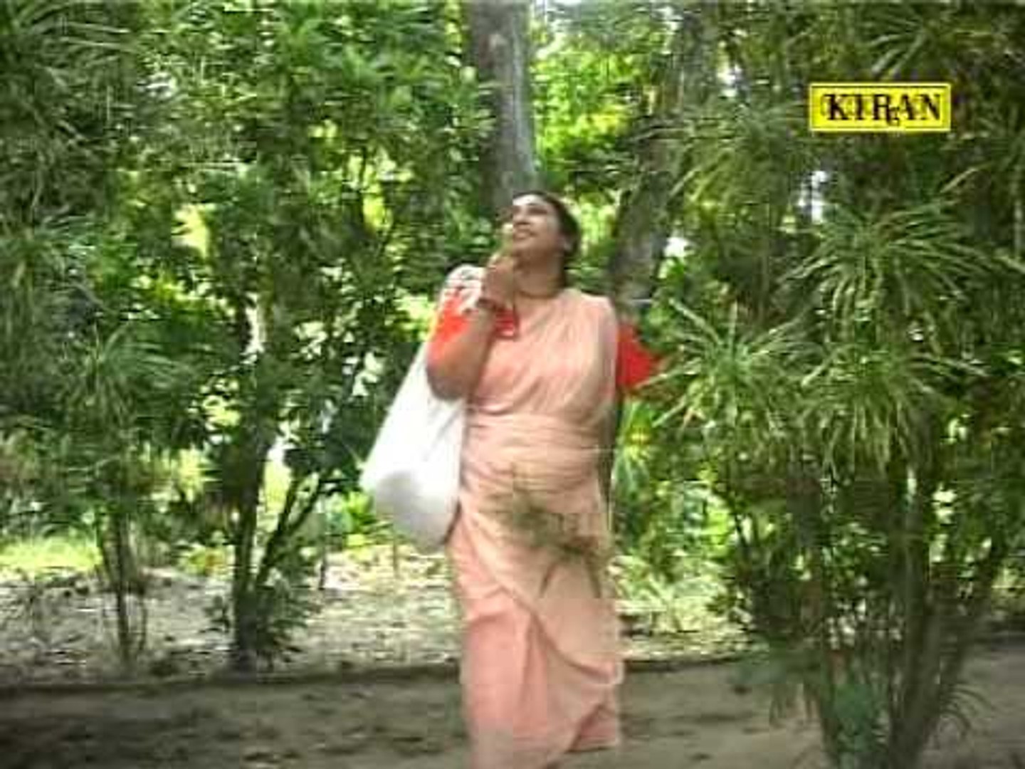 ⁣Latest Krishna Bhakti Geet | Hari Bole Neche Neche Aay | Banglar Geeti | Kiran
