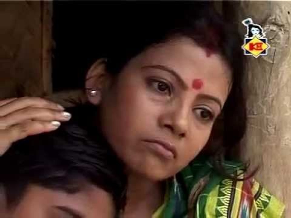 Popular Bengali Folk Songs | Shesh Ghume Tor Sab Harabe | Popular Lokgeeti