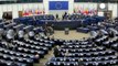 المفوضية الاوروبية تعرض على البرلمانيين الاوروبيين خطة عملها للعام الفين و خمسة عشر