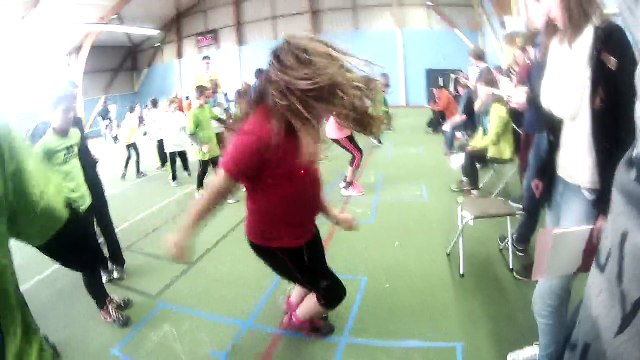 Kid's athle Bannalec saut en croix