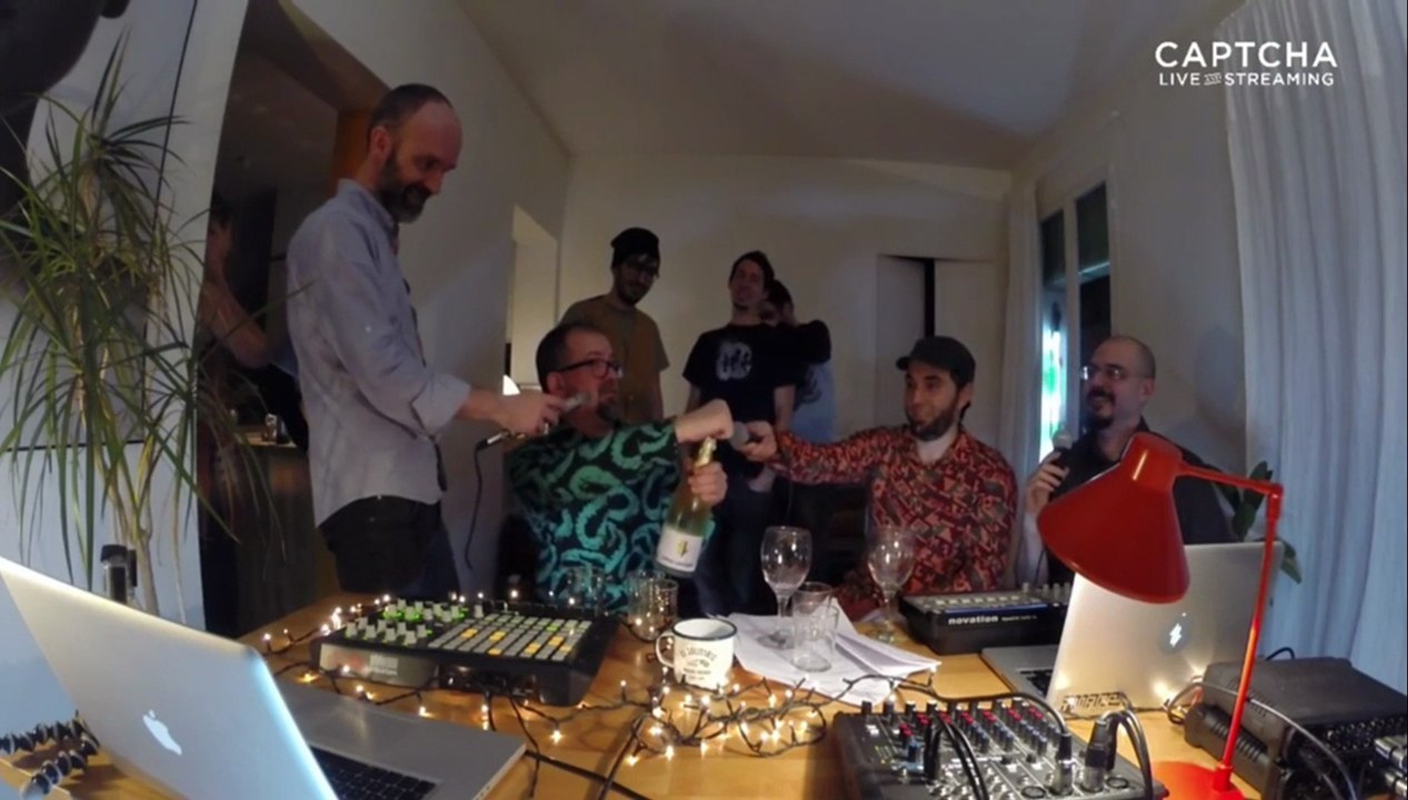 Carga Descarga Radio Show