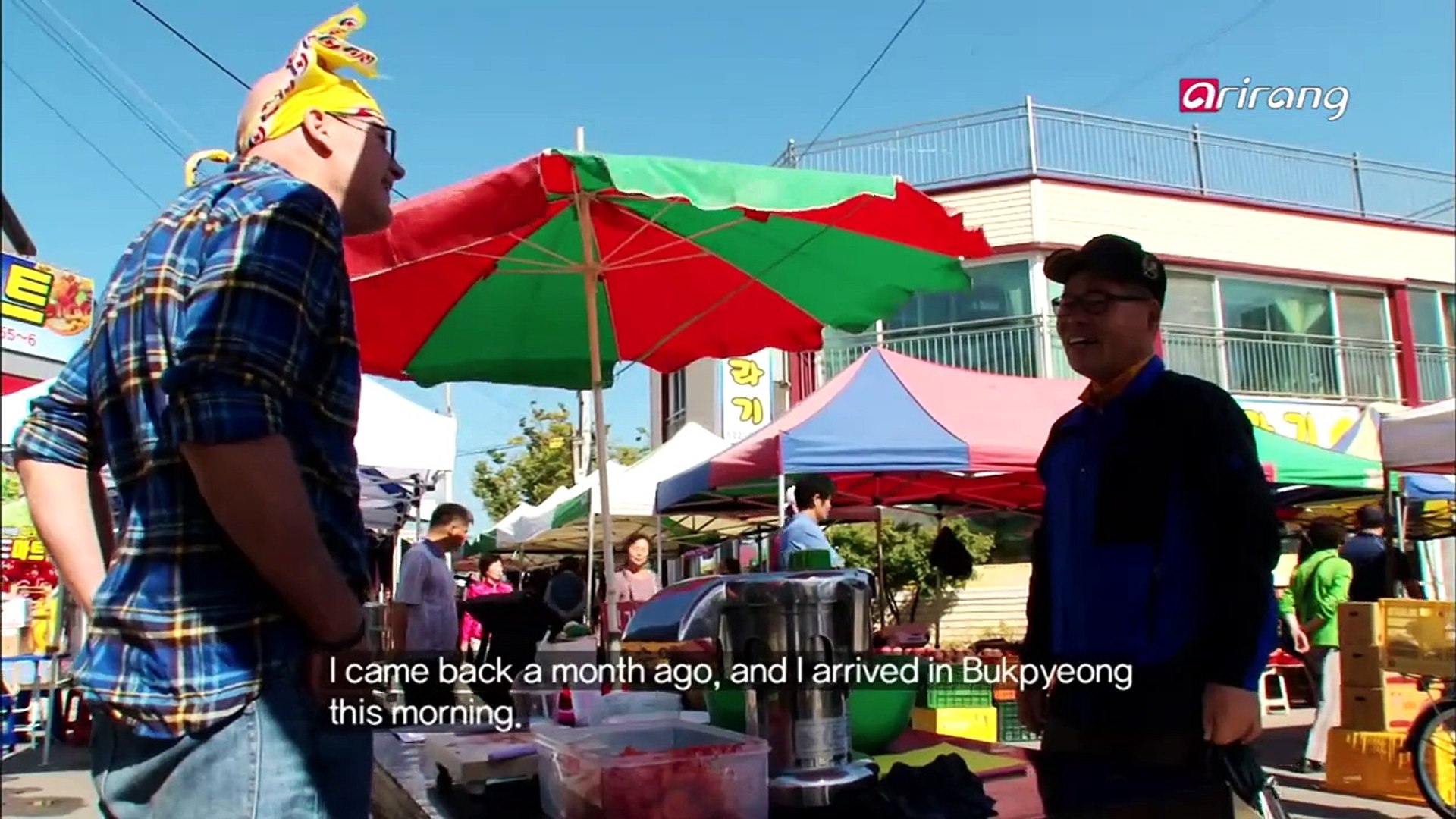 ⁣Travel Story S2Ep16C1 Juice Vendor Richard Ruffin's Return to Korea