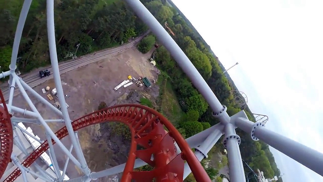 WOW_I_feel_DIZZY_just_watching_this_Busch_Gardens_Williamsburg_2015