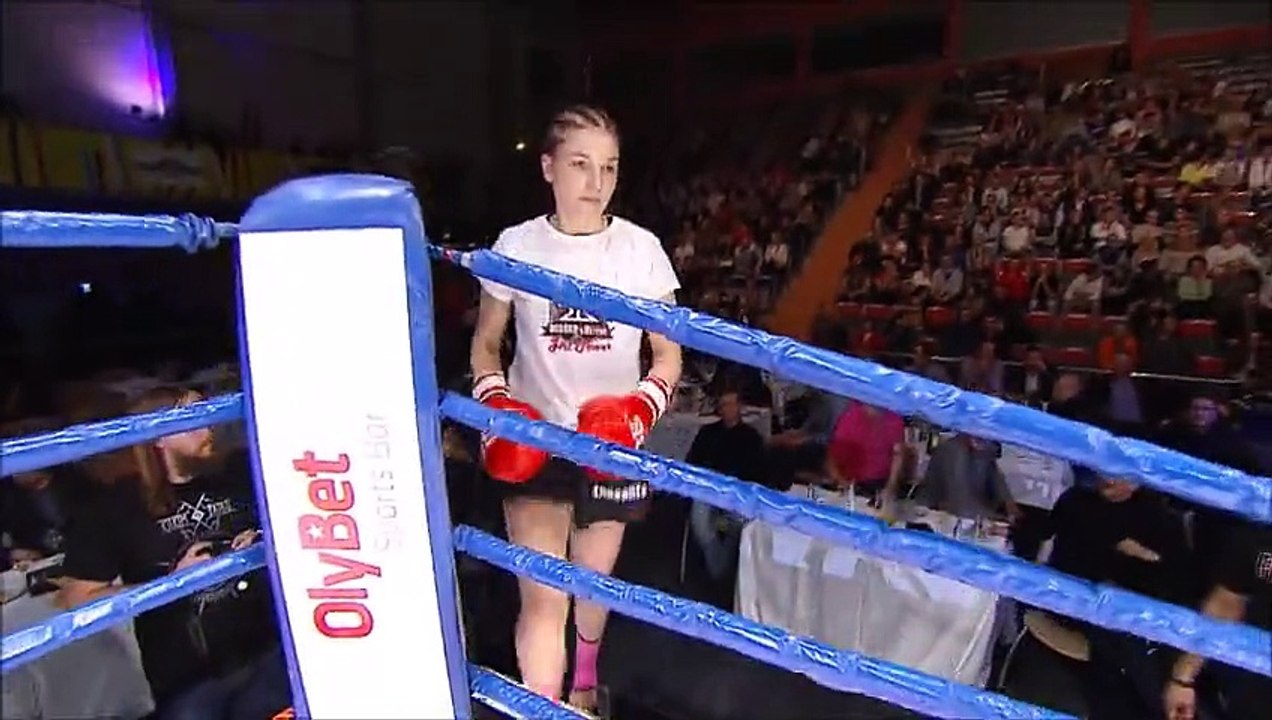 Anna Tatjana Lie Norum vs Karina Jarjomenko