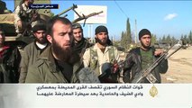 قوات النظام تقصف محيط معسكري وادي الضيف والحامدية