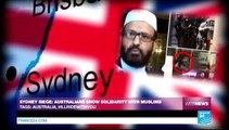 Sydney siege: Australians show solidarity with Muslims