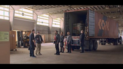 22 Jump Street Clip_ _Undercover_