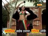 Adhman Aato Banayo | Rajasthani Lok Geet | Marwadi Hit Video Song 2013