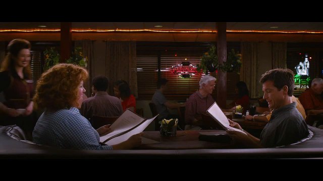 Arnaque à la Carte - Extrait 3 _Diana au restaurant_ VF - Le 12 Juin au cinéma