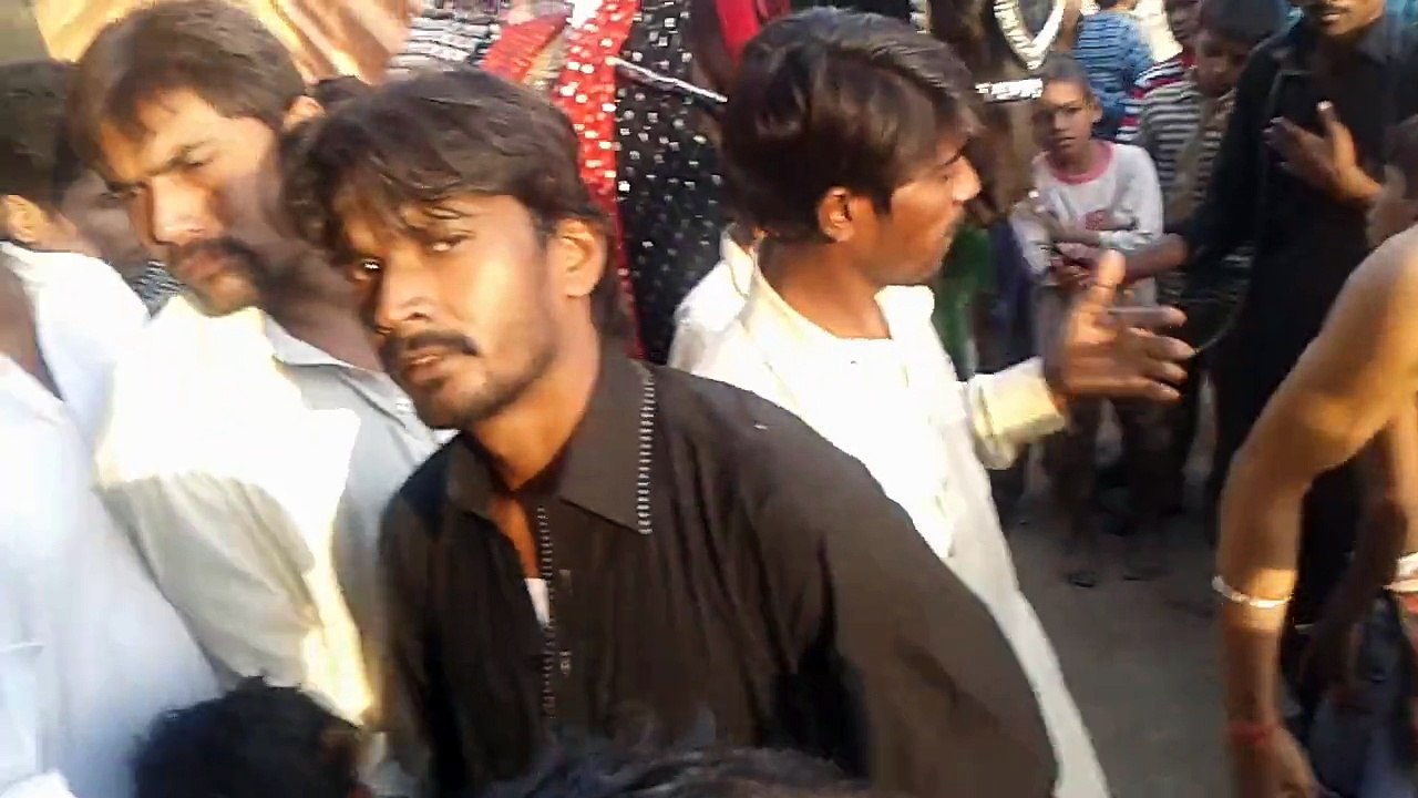 24 th Muhrram jalos 2015 Umer Colony (Part 1) Karachi.pk