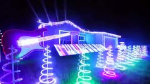 Star Wars-Themed Christmas Light Show (Video) - Daily Picks and Flicks
