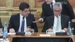 Deputado esquece-se do microfone e é 'apanhado': José Magalhães na Comissão Parlamentar