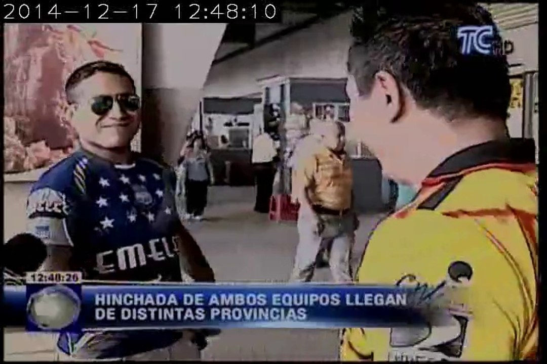 Hinchas "toreros" y "azules" llegan a Guayaquil