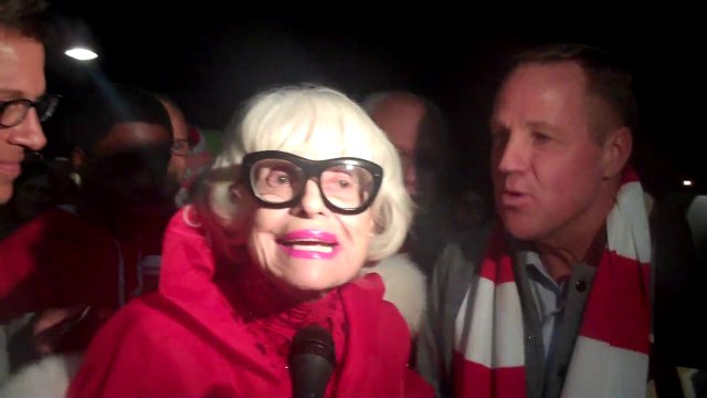 Carrol Channing Flirts with Mayor of Palm Springs at Christmas Tree Lighting