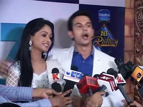 Star Cast of Satrangi Sasural at The Red Carpet of Zee Rishtey Awards - By BollywoodFlashy