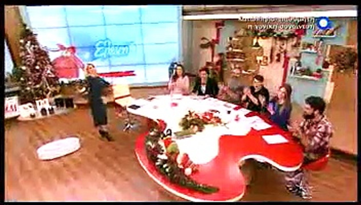 Ελένη Μενεγάκη 04