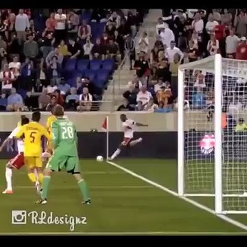 Thierry Henry'nin Korner'den attığı müthiş gol.