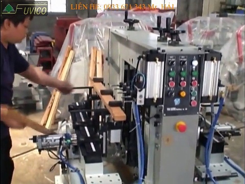Máy làm mộng âm chân ghế tự động