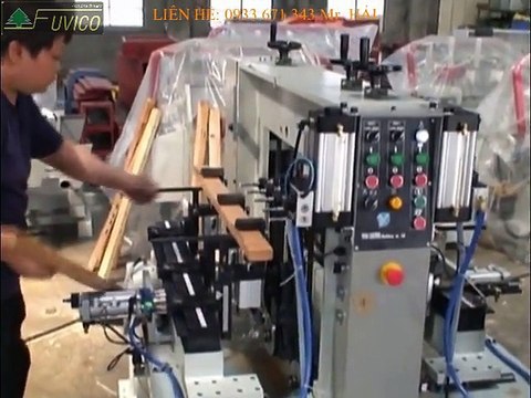 Máy làm mộng âm chân ghế tự động