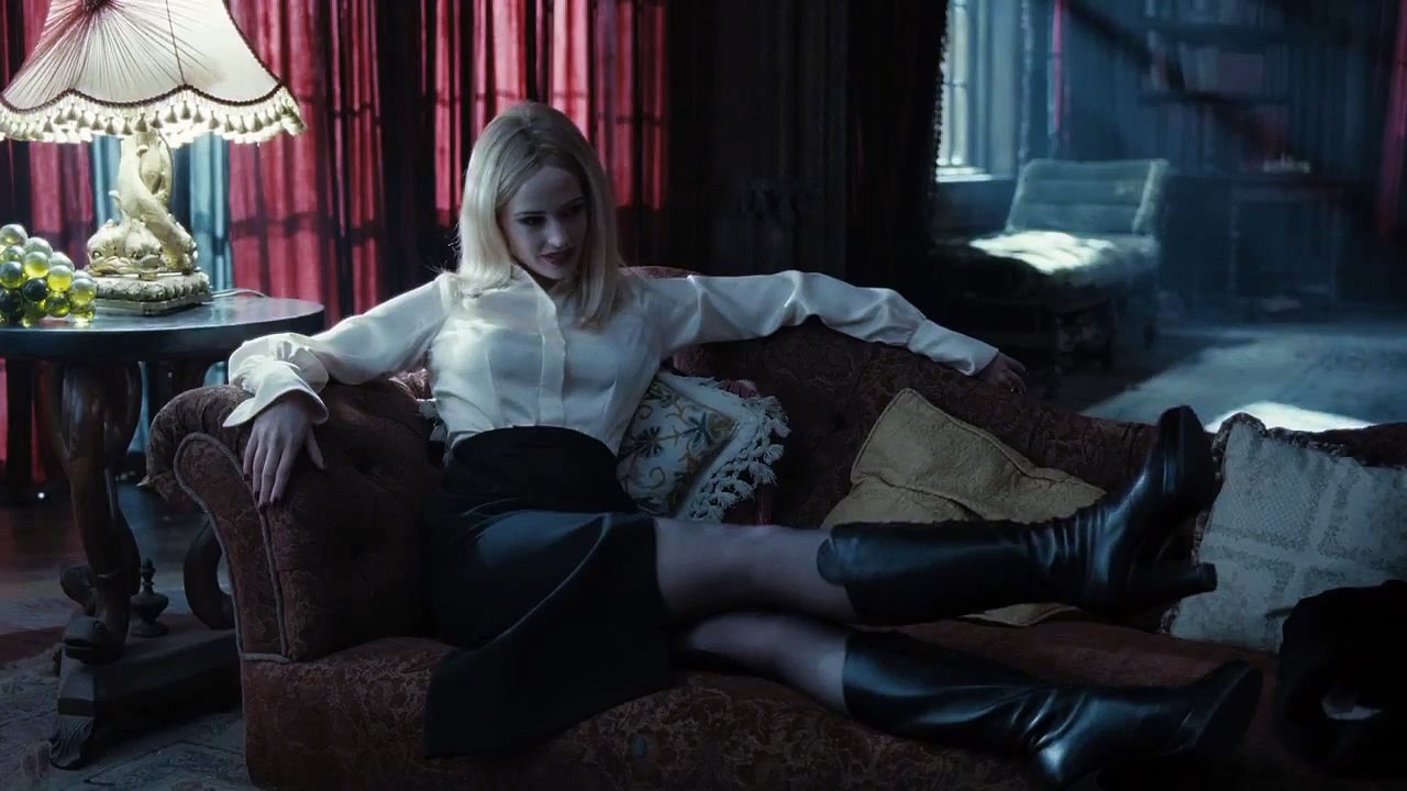 Dark Shadows - Now Playing Spot 4