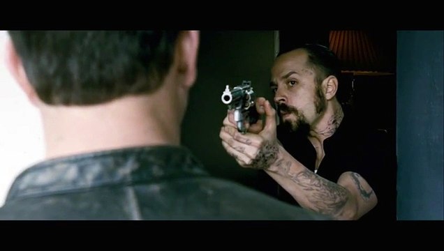 Contrebande - extrait 1 - VF