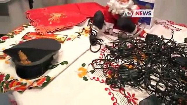 LE FIAMME GIALLE SEQUESTRANO ADDOBBI NATALIZI ILLEGALI